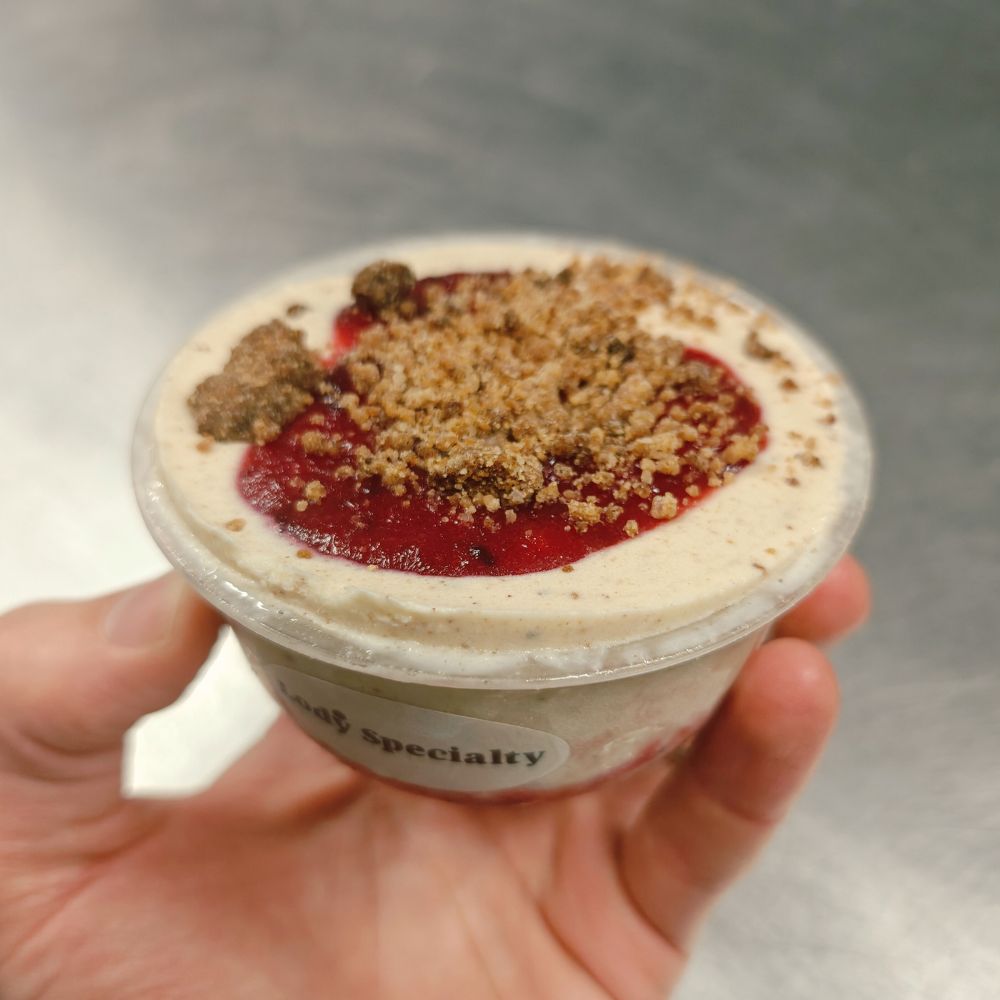 Kruche pierniczki ze śliwką - deser lodowy (220 g) - 4 szt.